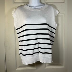 Striped Black and‎ White Women's Top